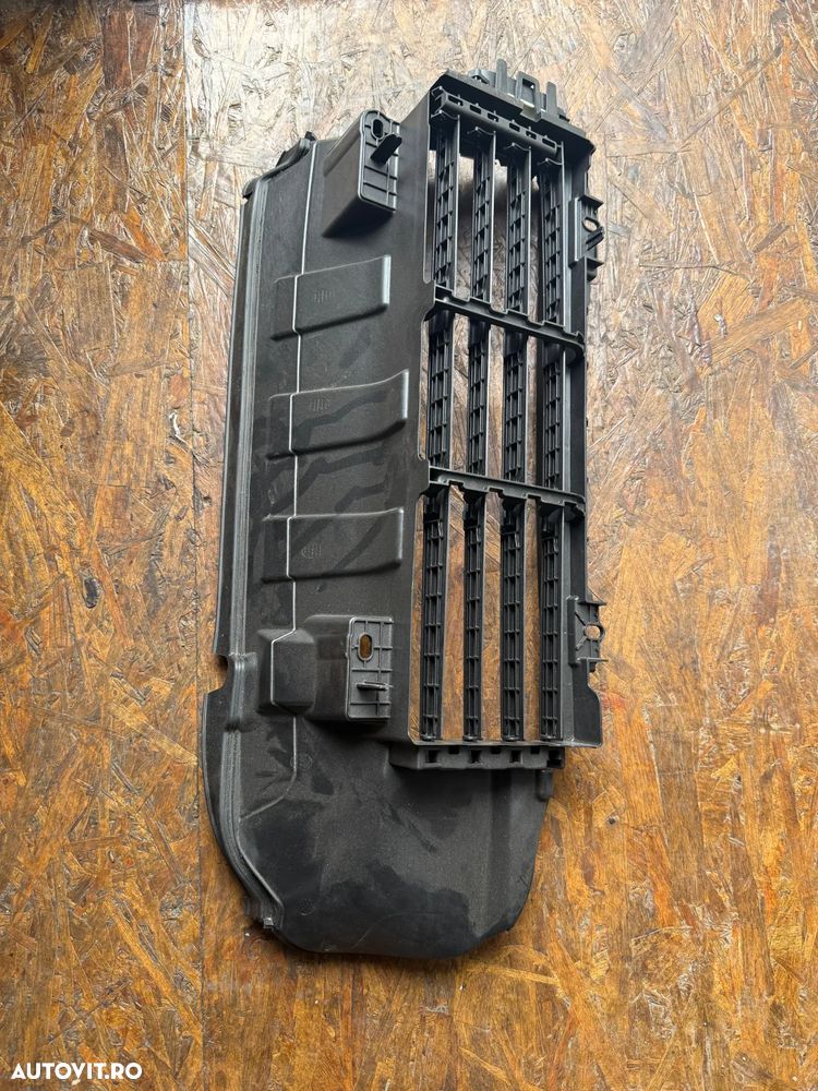 VOLET/GRILA ACTIVA CENTRALA BARA FATA INTERIOR DUSTER III /3 - 2