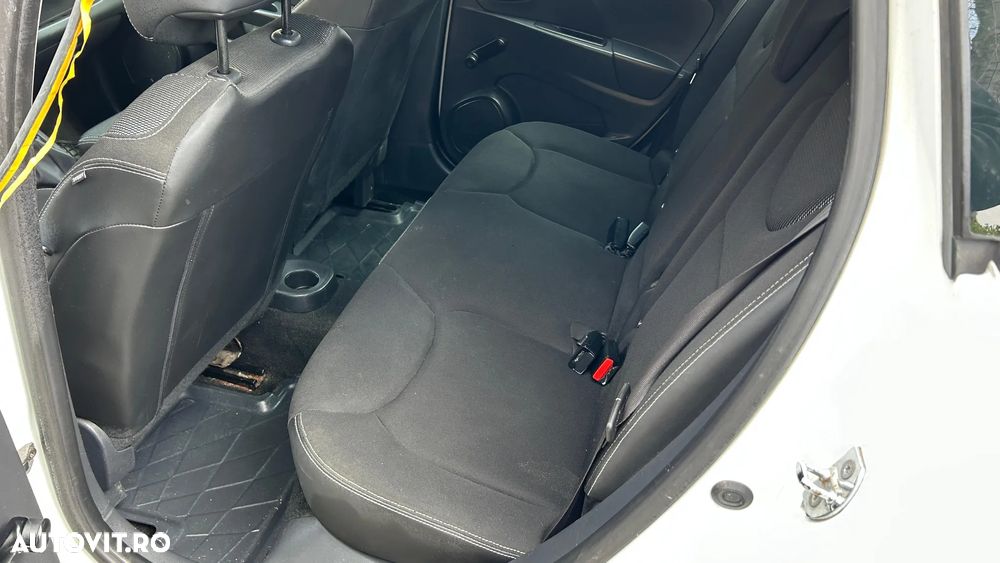 Renault Clio 1.5 Energy dCi 90 Expression - 9