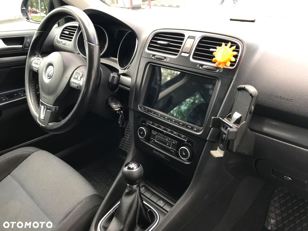 Volkswagen Golf - 18