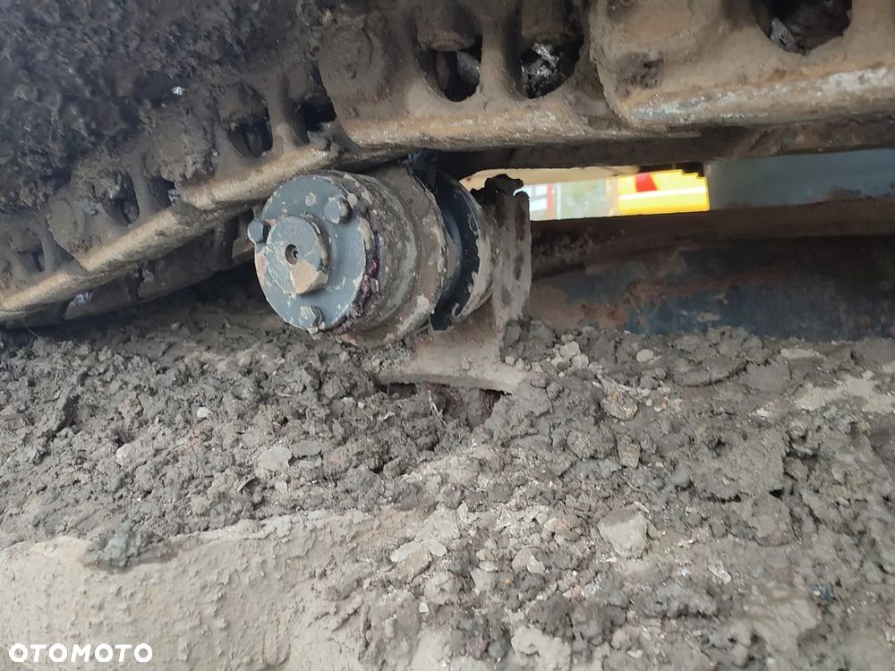 Komatsu PC 210 LC-11 - 15