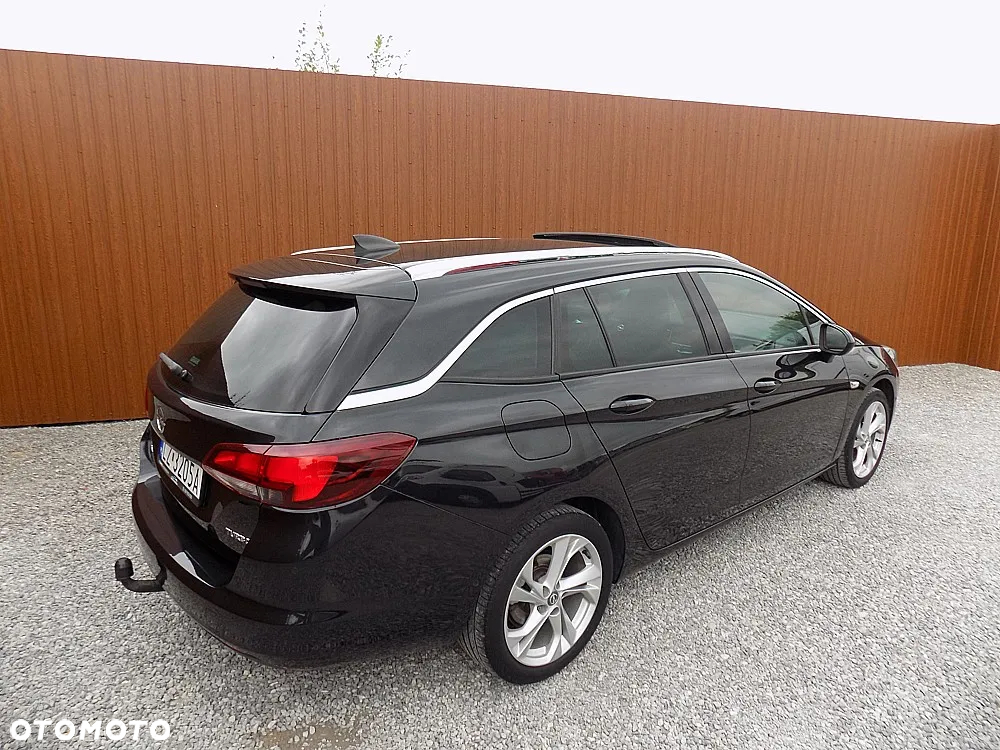 Opel Astra 1.4 Turbo Sports Tourer Innovation - 4
