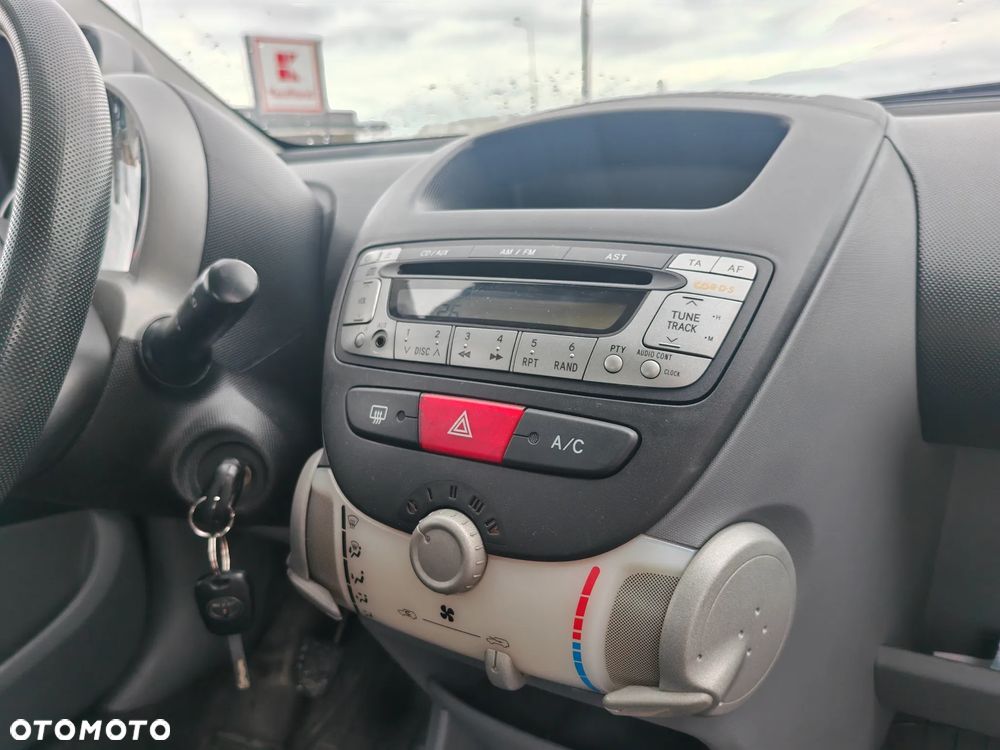 Toyota Aygo 1.0 VVT-i Sol - 18