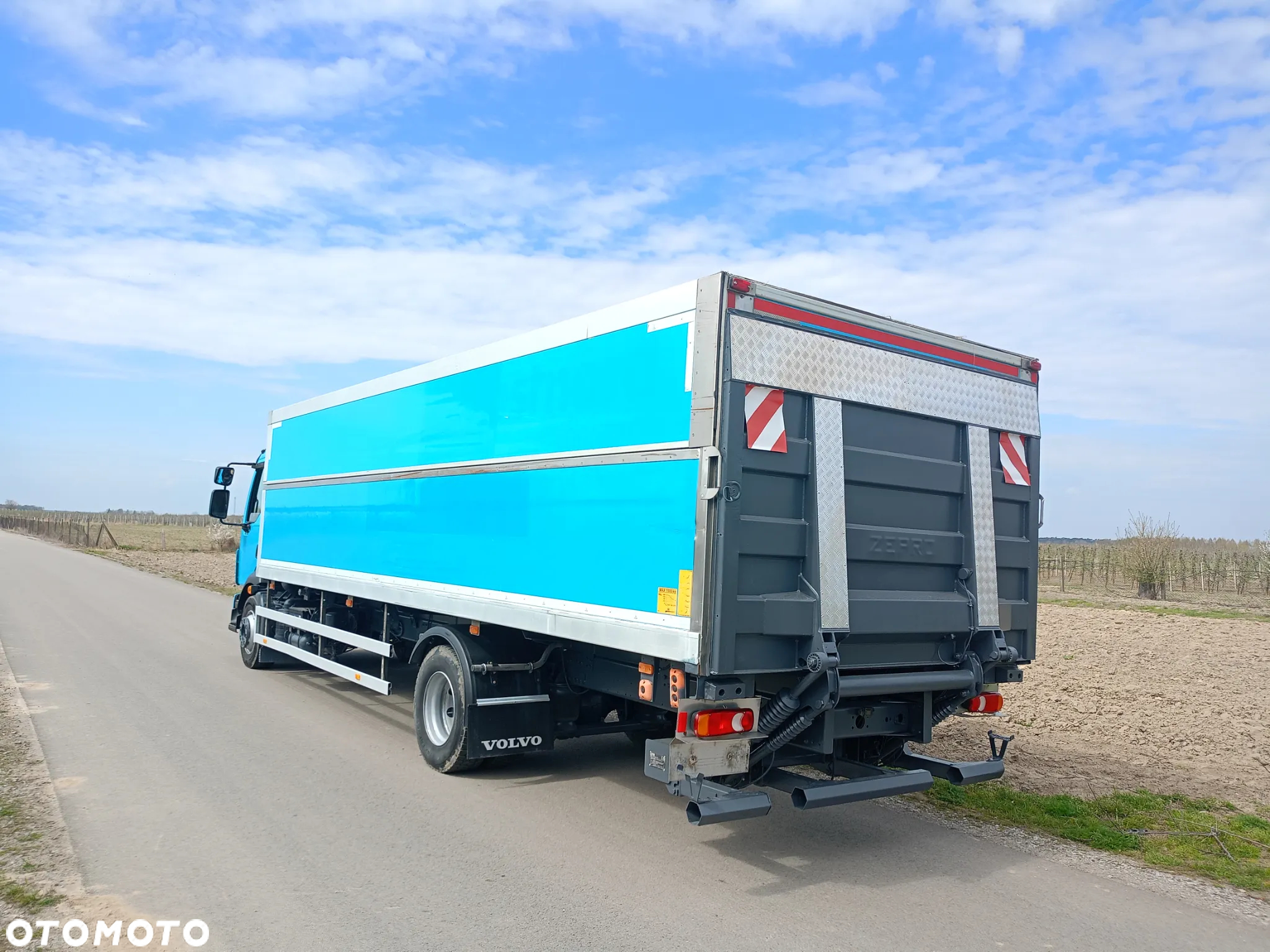 Volvo FL - 5