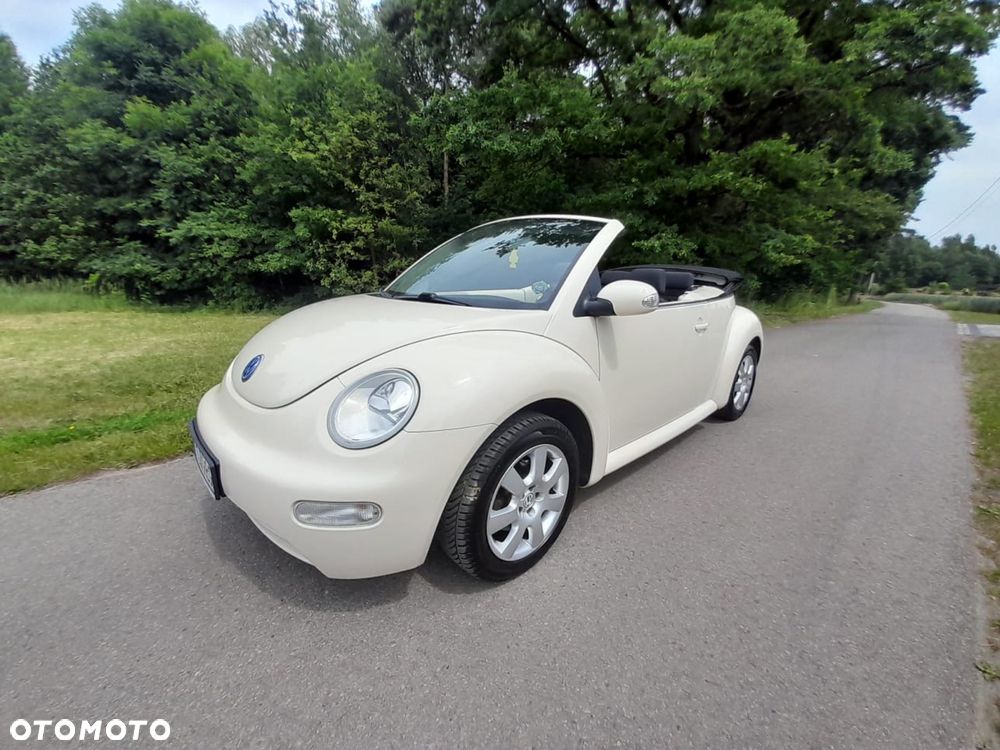 Volkswagen New Beetle - 1
