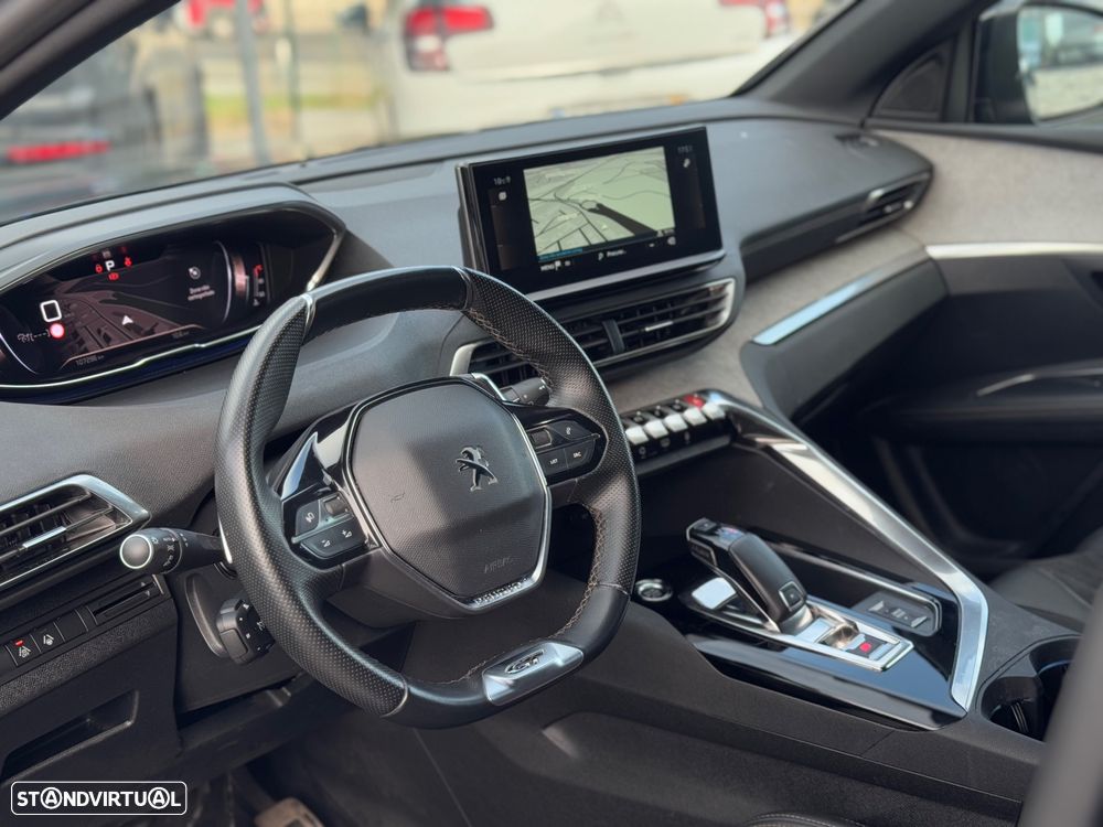 Peugeot 3008 1.2 PureTech GT Line EAT8 - 8