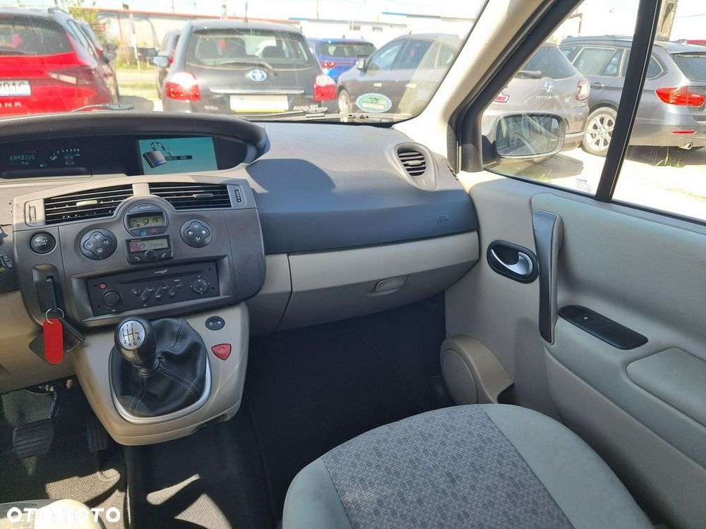 Renault Scenic - 15