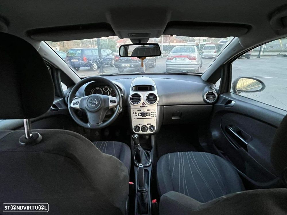 Opel Corsa 1.2 Enjoy - 11