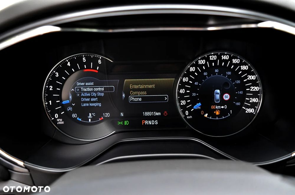 Ford Mondeo 2.0 TDCi Titanium PowerShift - 37