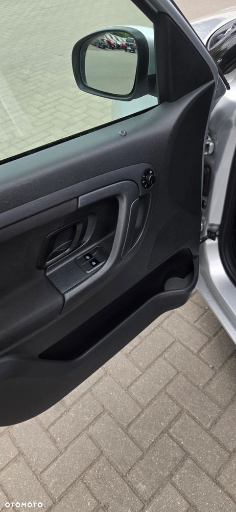 Skoda Roomster 1.6 TDI DPF - 27