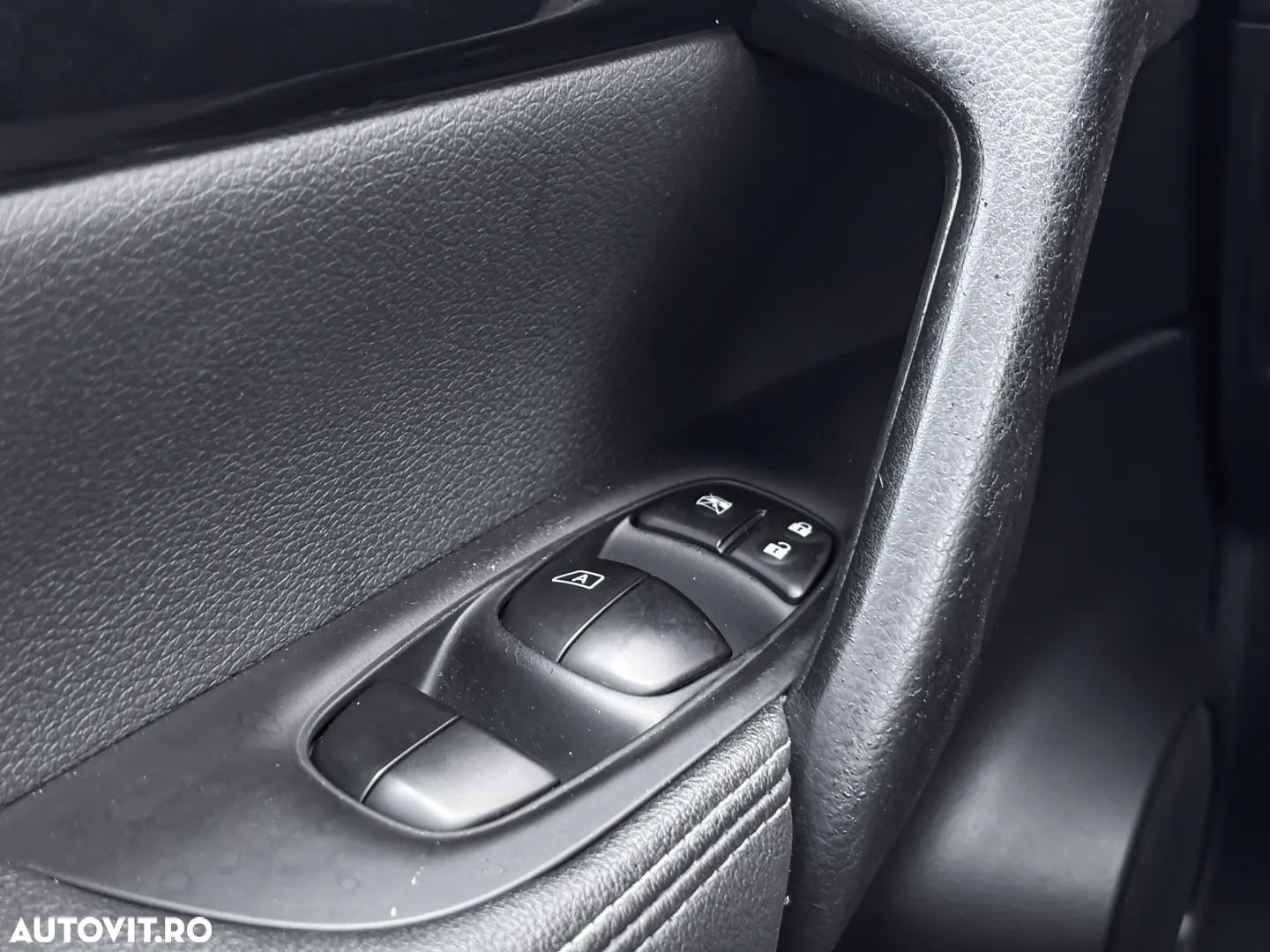 Nissan Qashqai - 16