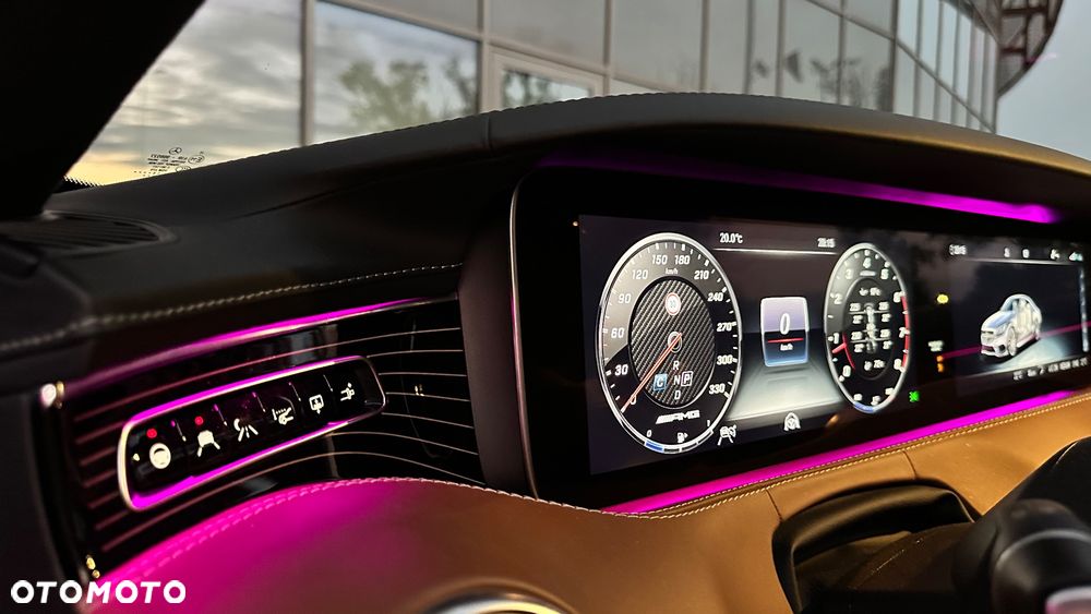 Mercedes-Benz Klasa S 560 Coupe 4-Matic 9G-TRONIC - 22