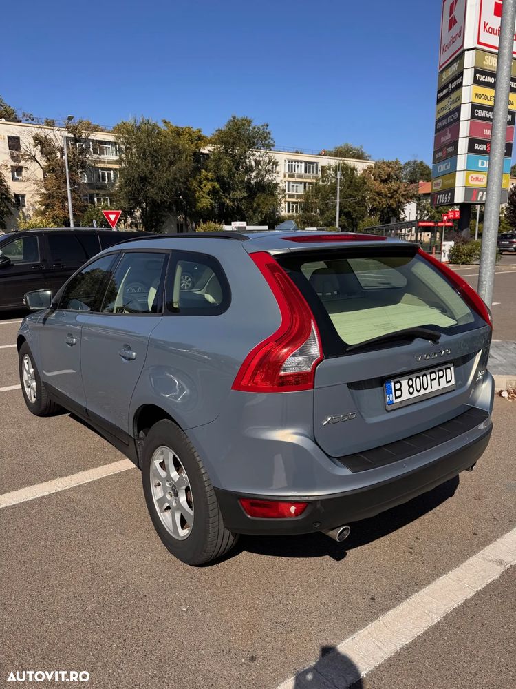 Volvo XC 60 2.4D AWD Base - 4