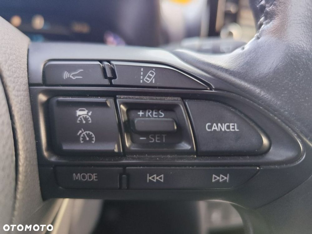 Toyota Yaris Cross Hybrid 1.5 Executive - 25