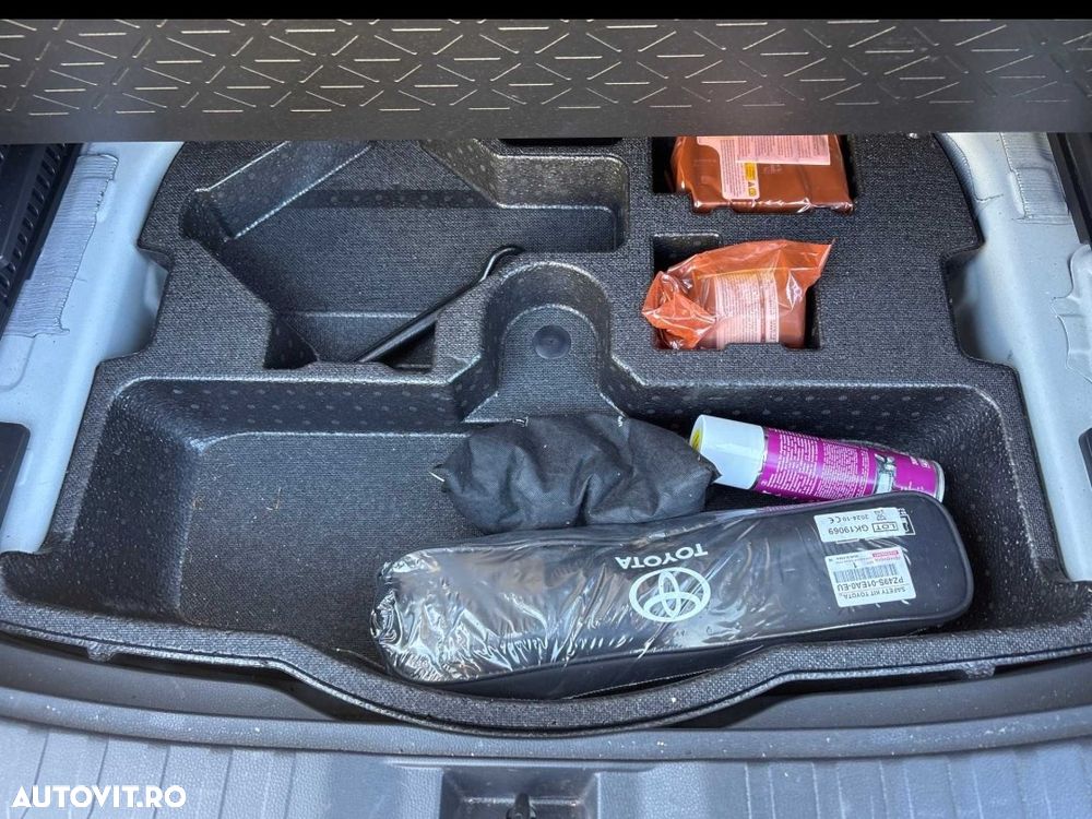 Toyota RAV4 2.5 VVT-iE 4x4 Active - 19