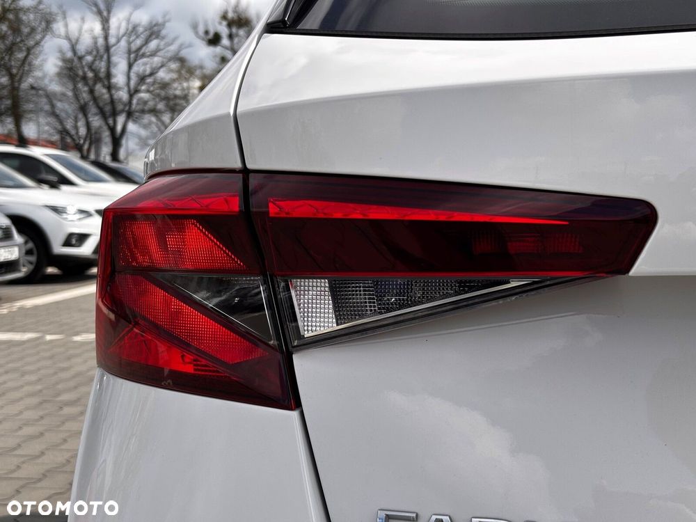 Skoda Fabia 1.0 TSI Ambition - 10