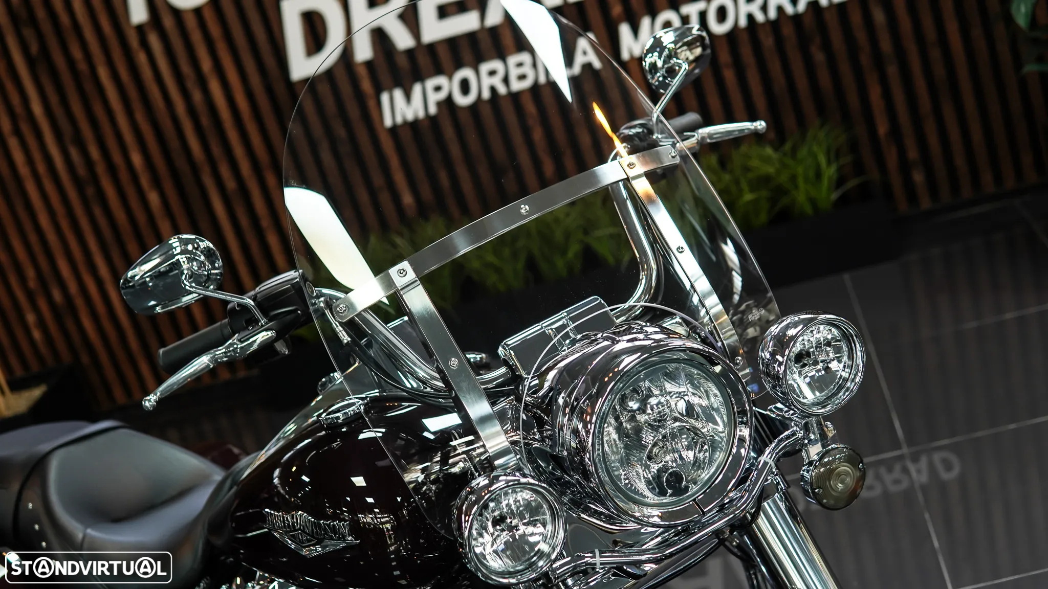 Harley-Davidson Road King Classic - 54