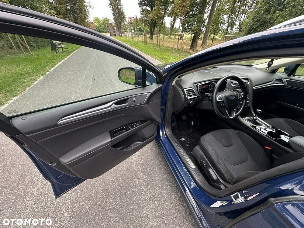 Ford Mondeo - 15