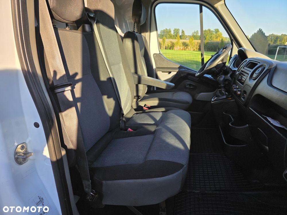 Renault Master - 17
