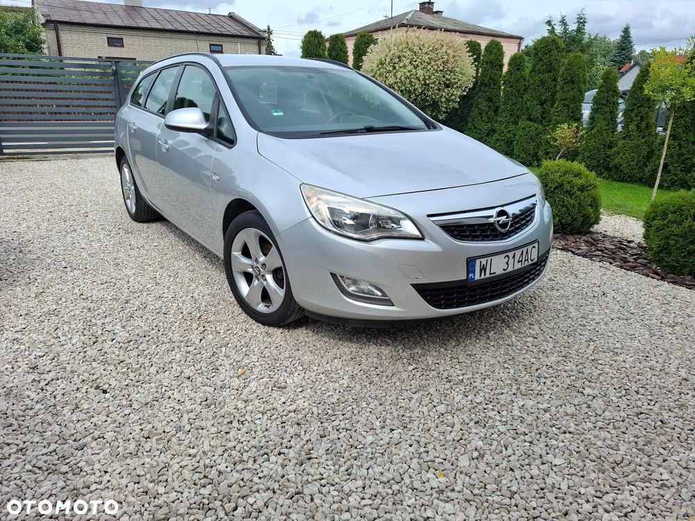 Opel Astra 1.6 Innovation - 4