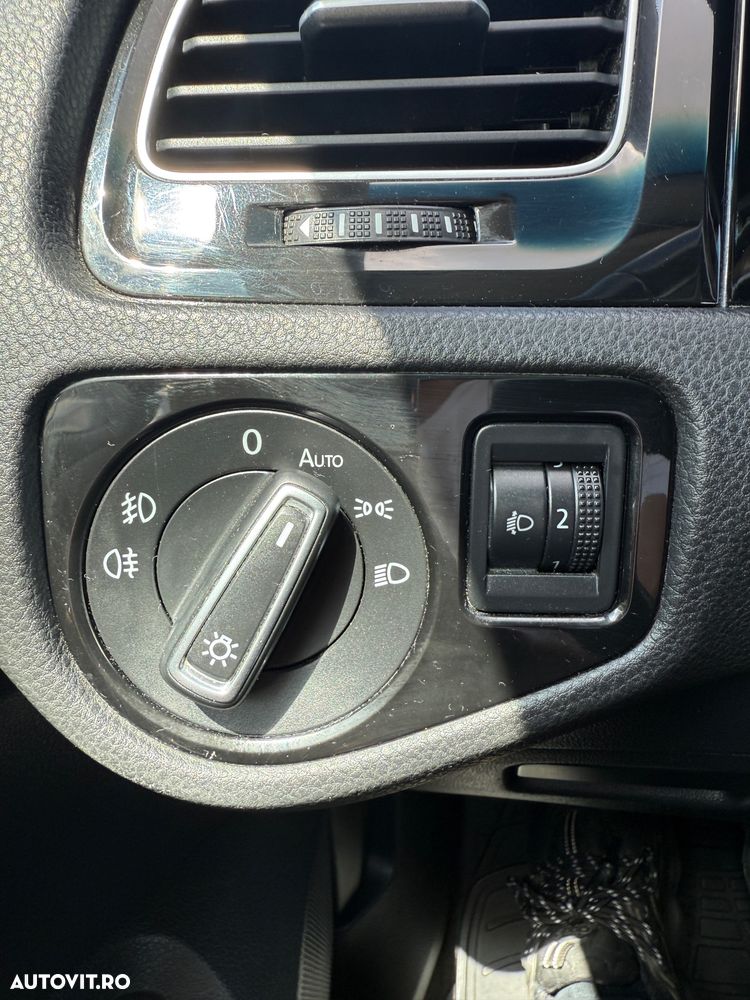 Volkswagen Golf 2.0 TDI BlueMotion Technology DSG Cup - 18