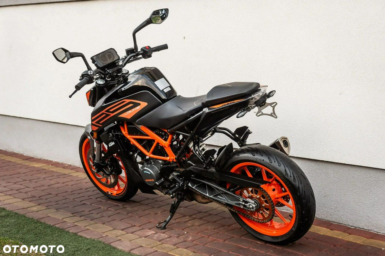 KTM Duke - 4