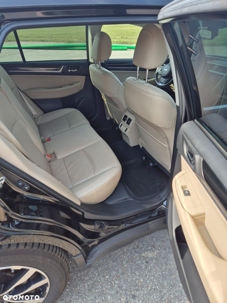 Subaru Outback 2.5i Exclusive (EyeSight) Lineartronic - 12