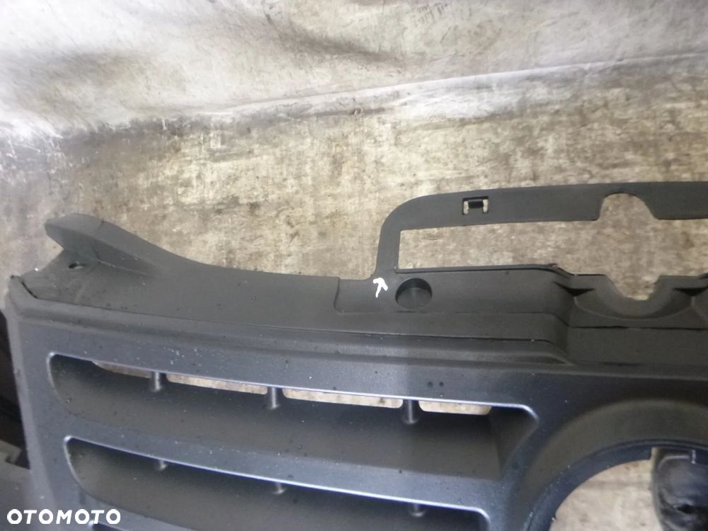 volkswagen caddy 04r- zderzak przód nowy przedni z uszkodz - 4