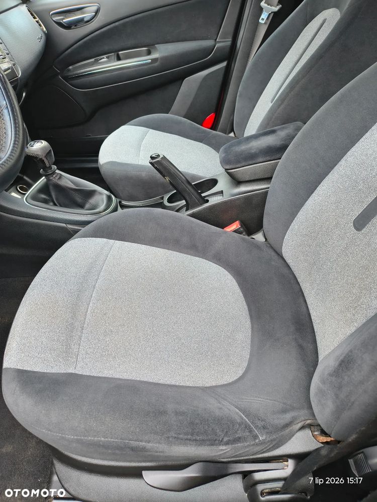 Fiat Bravo 1.9 Multijet Active - 11
