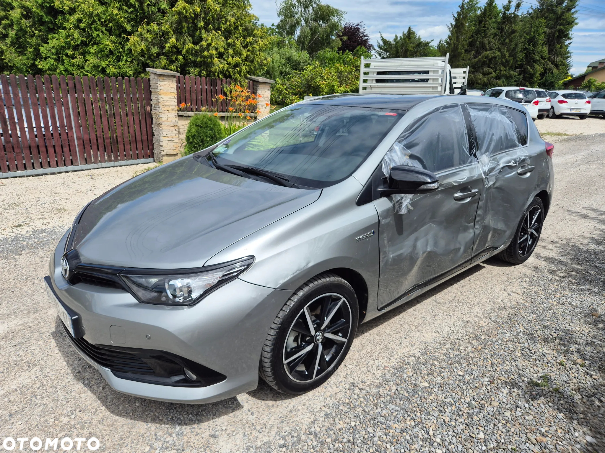 Toyota Auris 1.8 VVT-i Hybrid Automatik Design Edition - 35