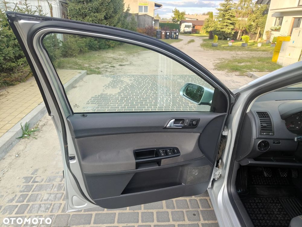 Volkswagen Polo 1.4 TDI Comfortline - 11