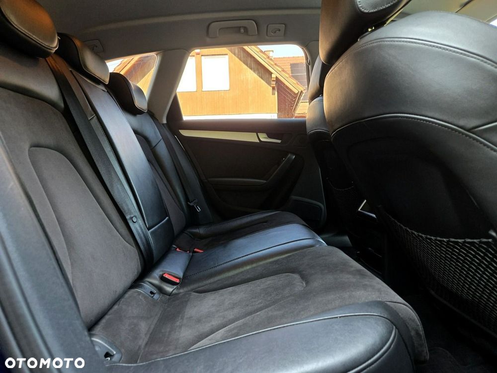 Audi A4 Allroad 2.0 TDI Quattro S tronic - 11