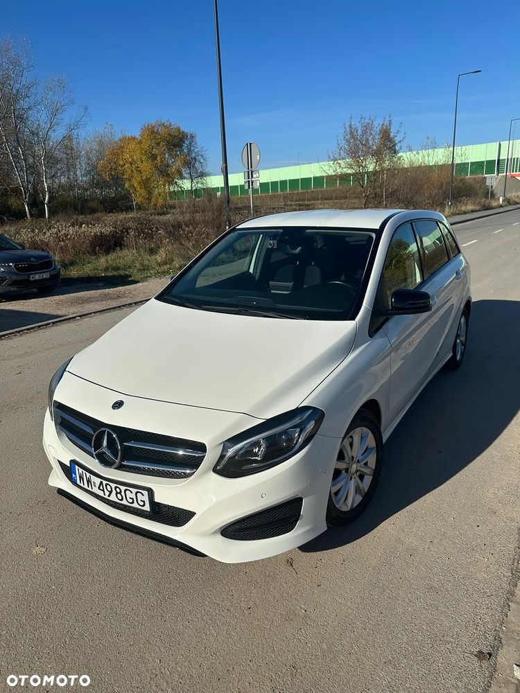 Mercedes-Benz Klasa B 180 7G-DCT Urban - 9