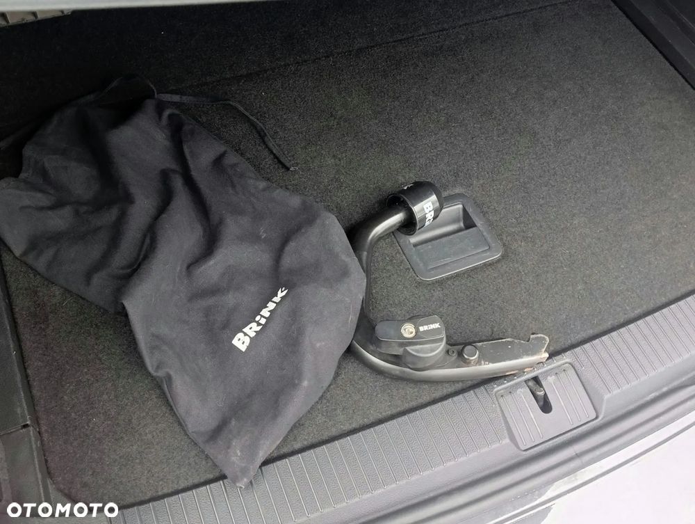 Volkswagen Passat 2.0 TDI BMT Comfortline - 19