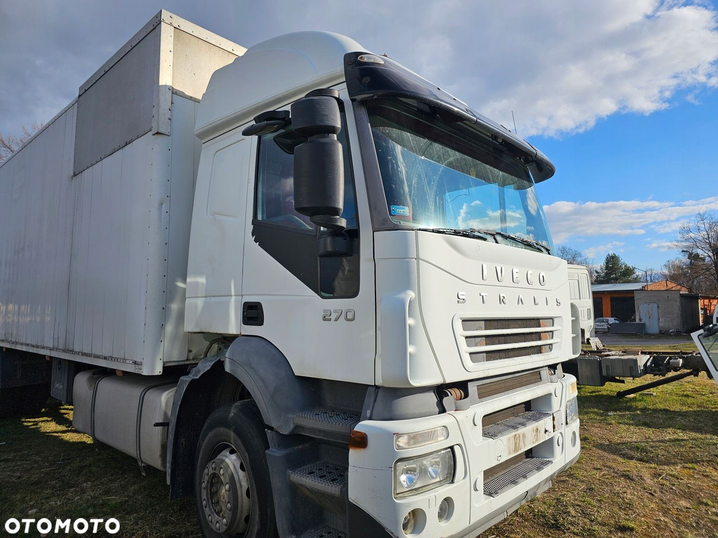 KABINA KOKPIT KONSOLA WNĘTRZE IVECO STRALIS 02-07 rok - 2