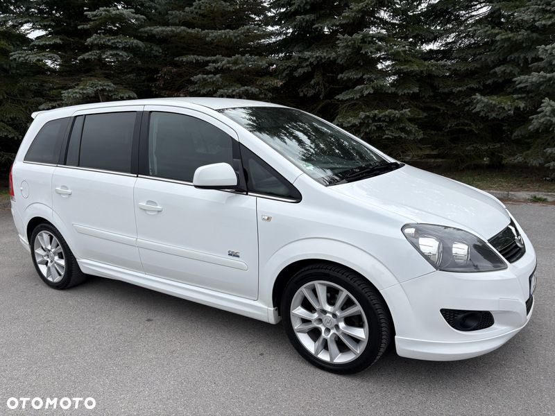 Opel Zafira 1.8 Design Edition - 2