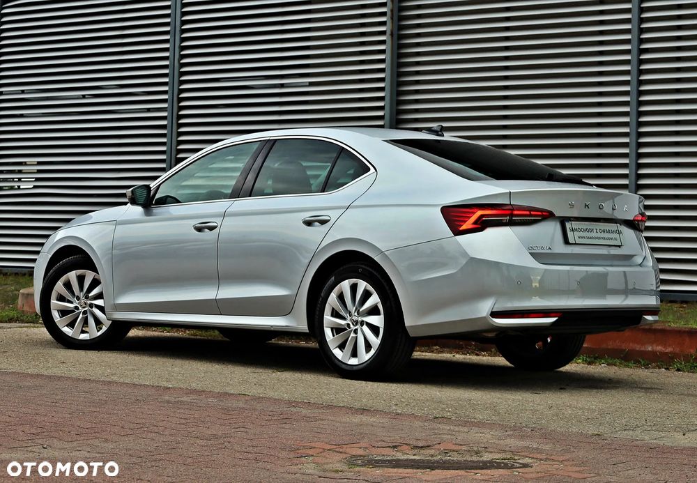 Skoda Octavia 2.0 TDI Selection - 9