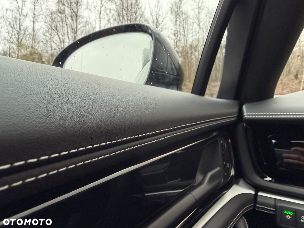 Porsche Panamera Turbo E-Hybrid - 32