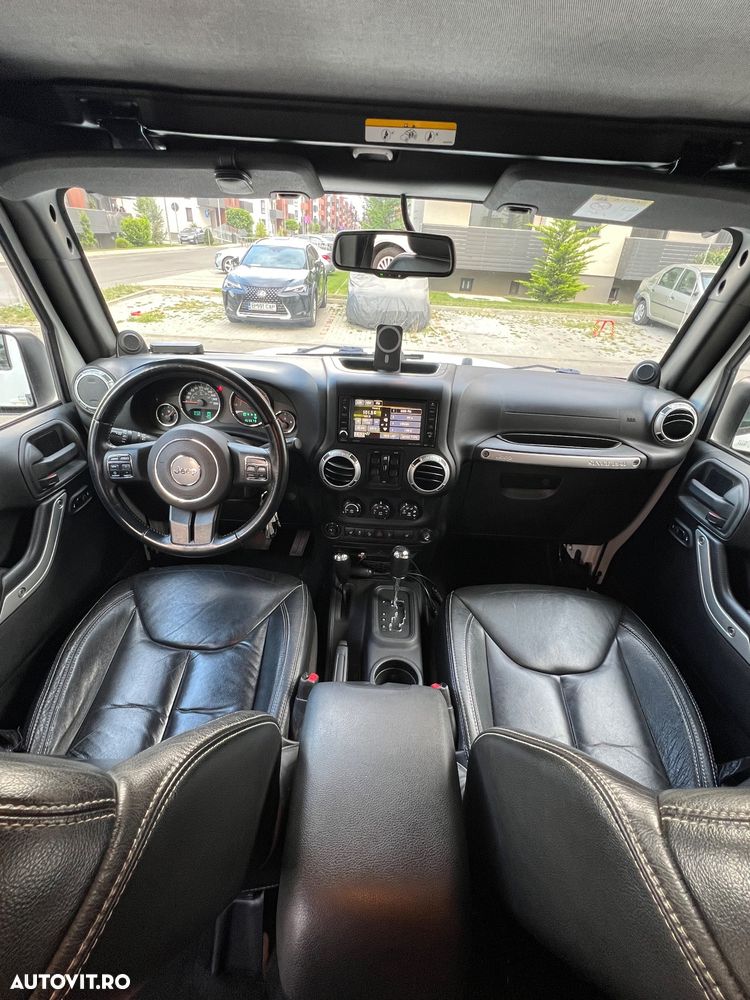 Jeep Wrangler Unlimited 2.8 CRD AT Sahara - 10