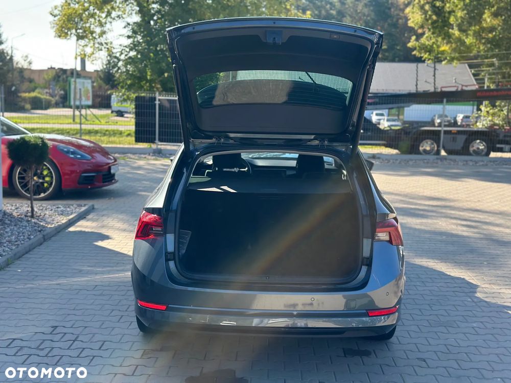 Skoda Octavia - 8