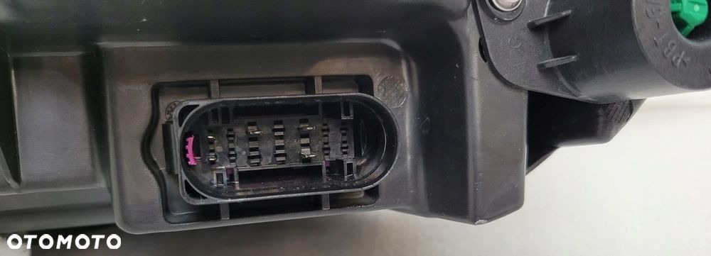 LAMPA PRAWA FULL LED ACTIVE HIGH BEAM VOLVO XC90 II LIFT 2019- - 14