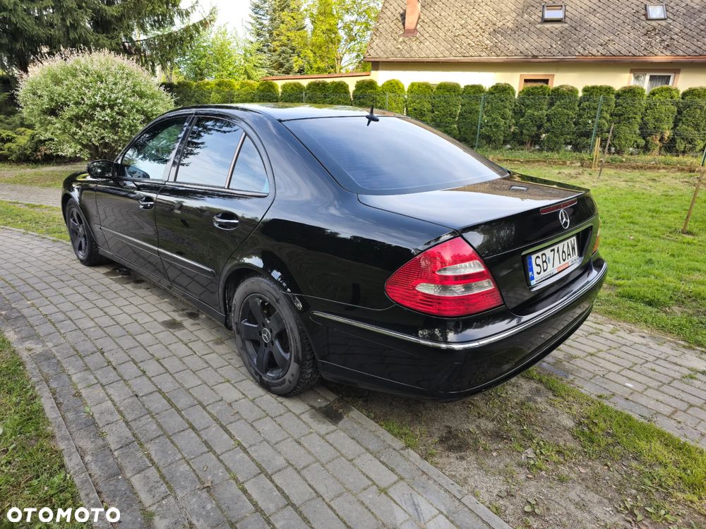 Mercedes-Benz Klasa E - 4