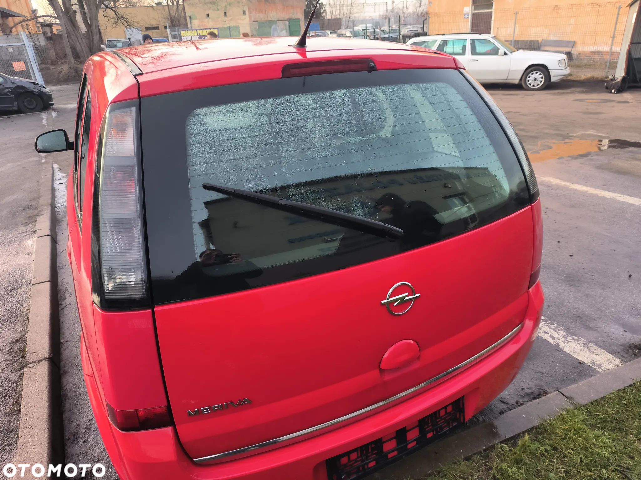 Klapa bagażnika tylna Opel Meriva A Lift Y547 - 1