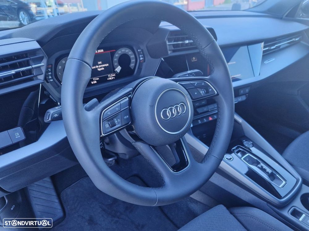 Audi A3 Limousine 30 TFSI Advanced S tronic - 6