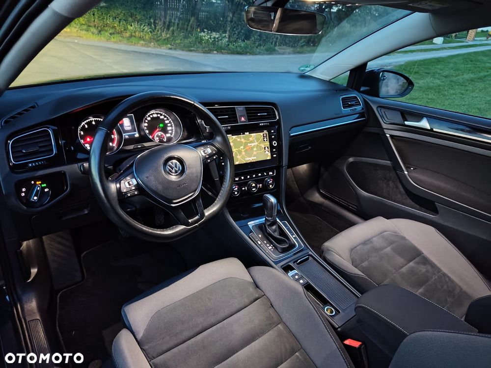 Volkswagen Golf 1.4 TSI (BlueMotion Technology) DSG Highline - 19