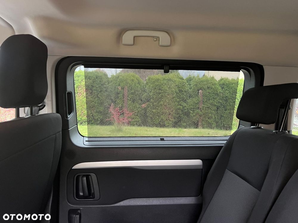 Toyota Proace Verso - 16