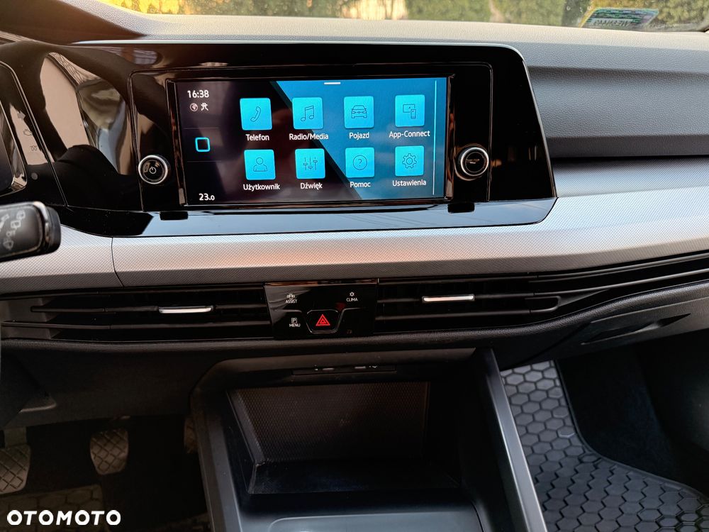 Volkswagen Golf 1.0 TSI - 17