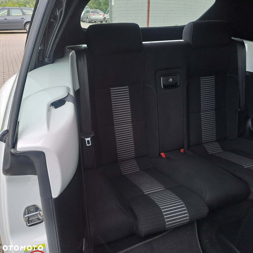 Volkswagen New Beetle 2.0 - 26