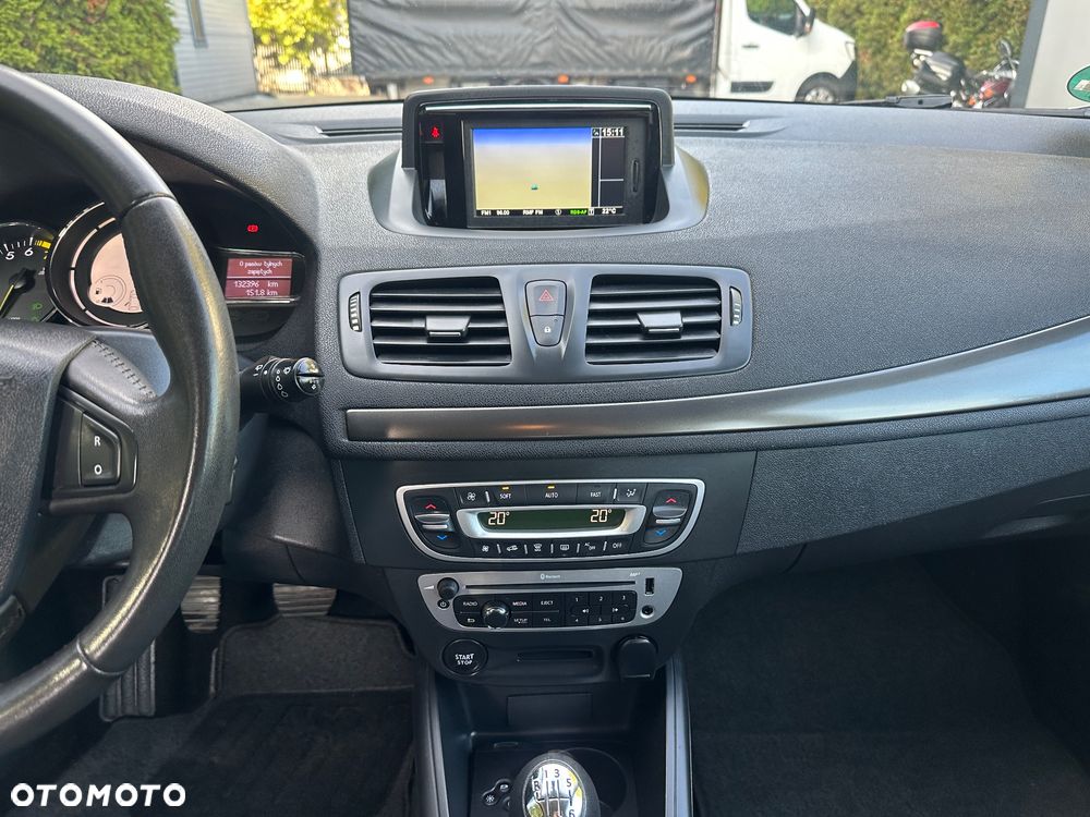 Renault Megane 1.6 16V 110 Paris - 24