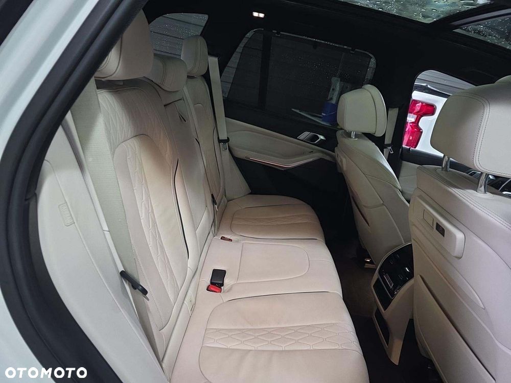 BMW X5 xDrive40i xLine - 18