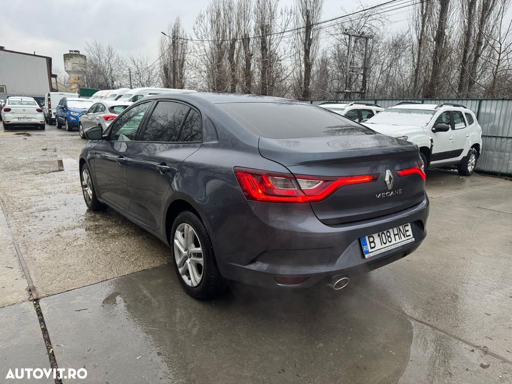 Renault Megane TCe 116 GPF Life - 7